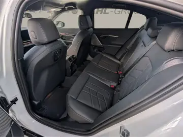 BMW 520d M Sport AHK HeadUp Innovation HarmanKardon