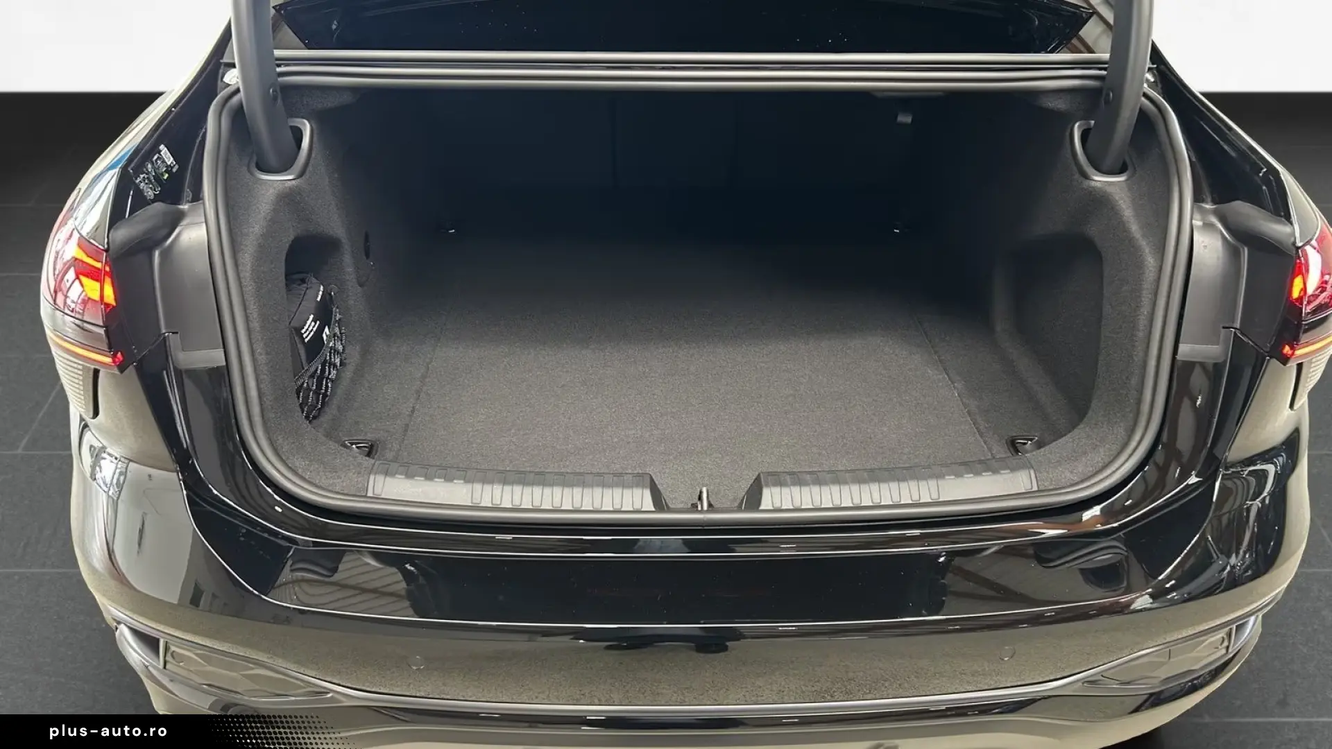 Audi A6 Limo 2.0 TDI quattro S tronic  Pano Navi LED