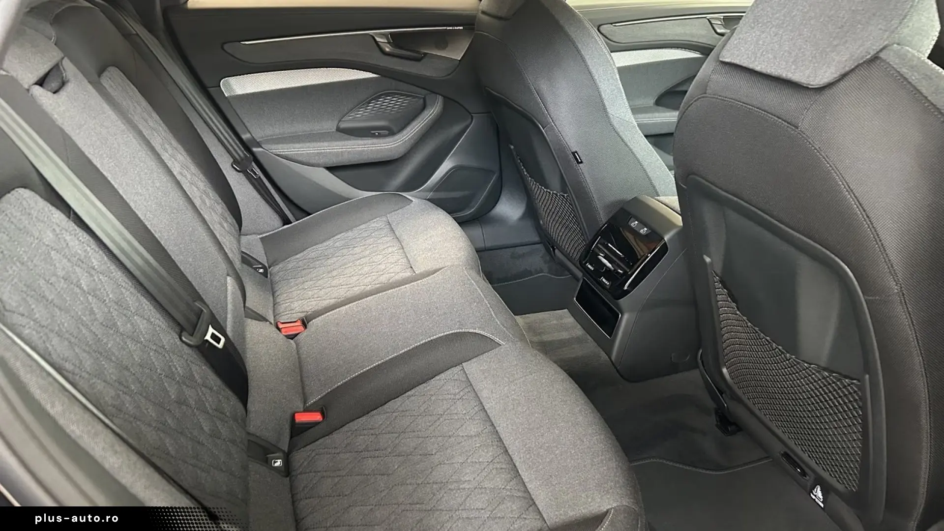 Audi A6 Limo 2.0 TDI quattro S tronic  Pano Navi LED