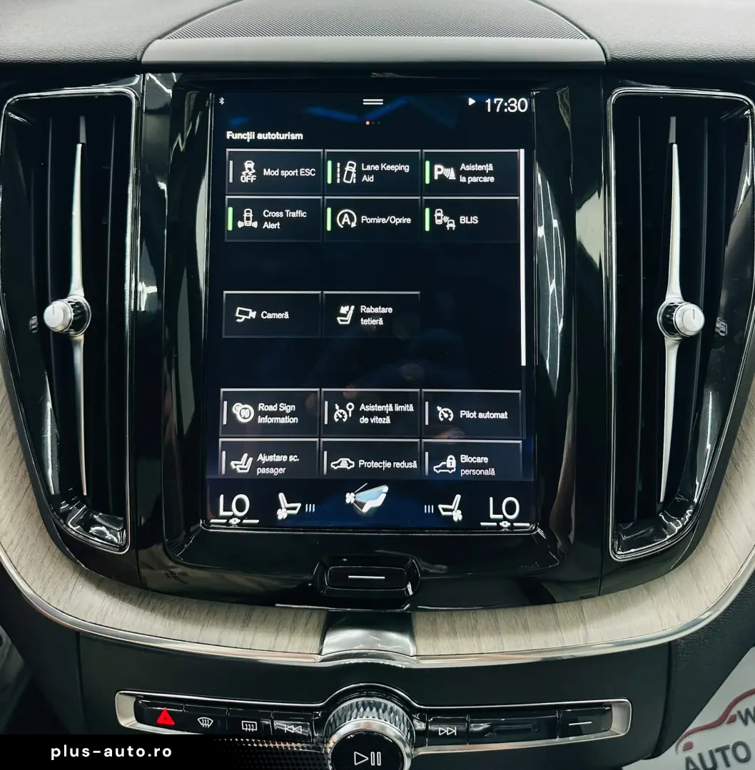 VOLVO XC60 2018 2.0D E6 4x4 Garantie 12 Luni Rate Avans 0 Do