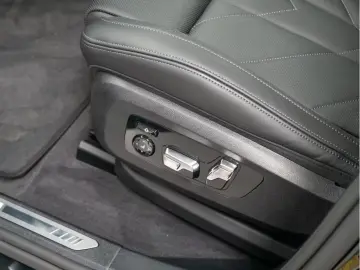 BMW XM 50e SITZBELÜFTUNG LASER 360  SPORTABGASANLAGE