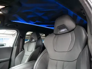 BMW XM 50e SITZBELÜFTUNG LASER 360  SPORTABGASANLAGE