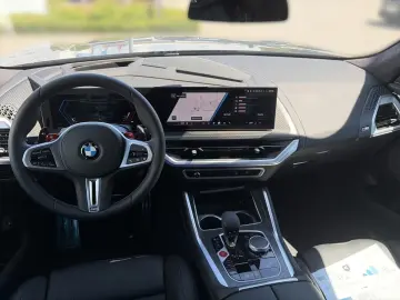 BMW XM 50e Hybrid Autobahnassist Massage Soft-Close