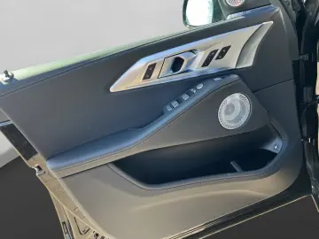 BMW XM 50e B&W Surround Driving Assist Prof. AHK
