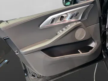 BMW XM 50e Driving Assist. Prof. Autobahnassist. AHK