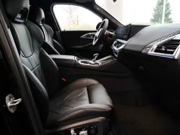 BMW XM