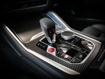BMW XM