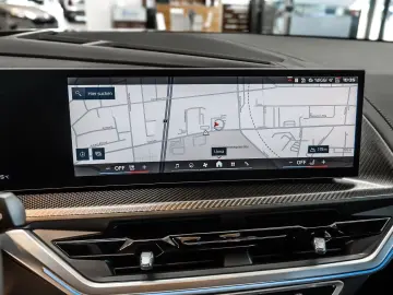 BMW XM 50e HuD AHK Bowers&Wilkins Massage M Multisit