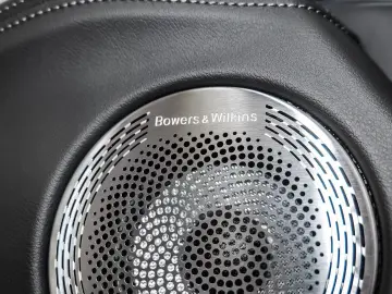 BMW XM 50e HuD AHK Bowers&Wilkins Massage M Multisit