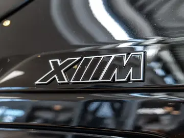BMW XM 50e HuD AHK Bowers&Wilkins Massage M Multisit