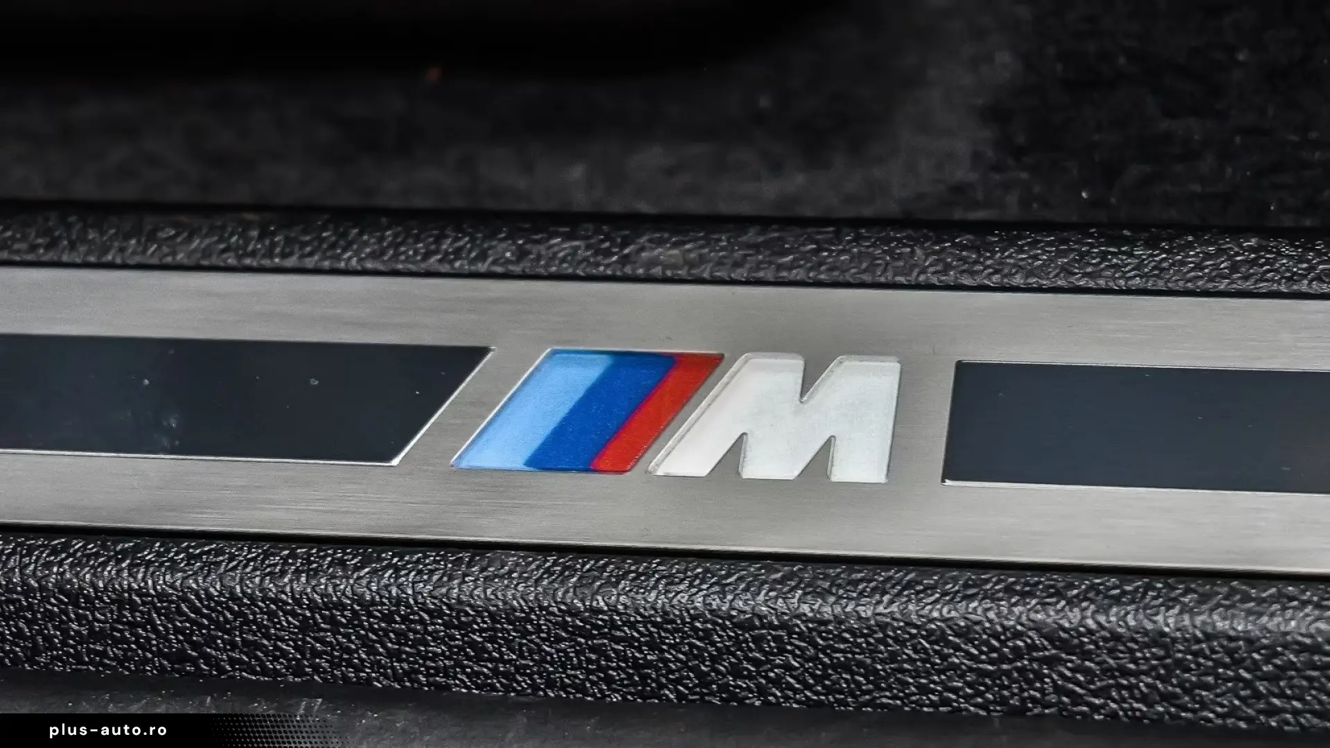 BMW XM 50e HuD AHK Bowers&Wilkins Massage M Multisit
