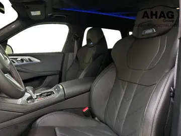 BMW XM 50e AHK   Driving Assistent Prof   HK