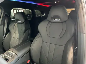 BMW XM 50e  AHK  Sitzbelüftung Harman Kardon DAB