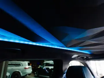 BMW XM B&W MY26   MASSAGE   INDIVIDUAL   ICONIC GLOW
