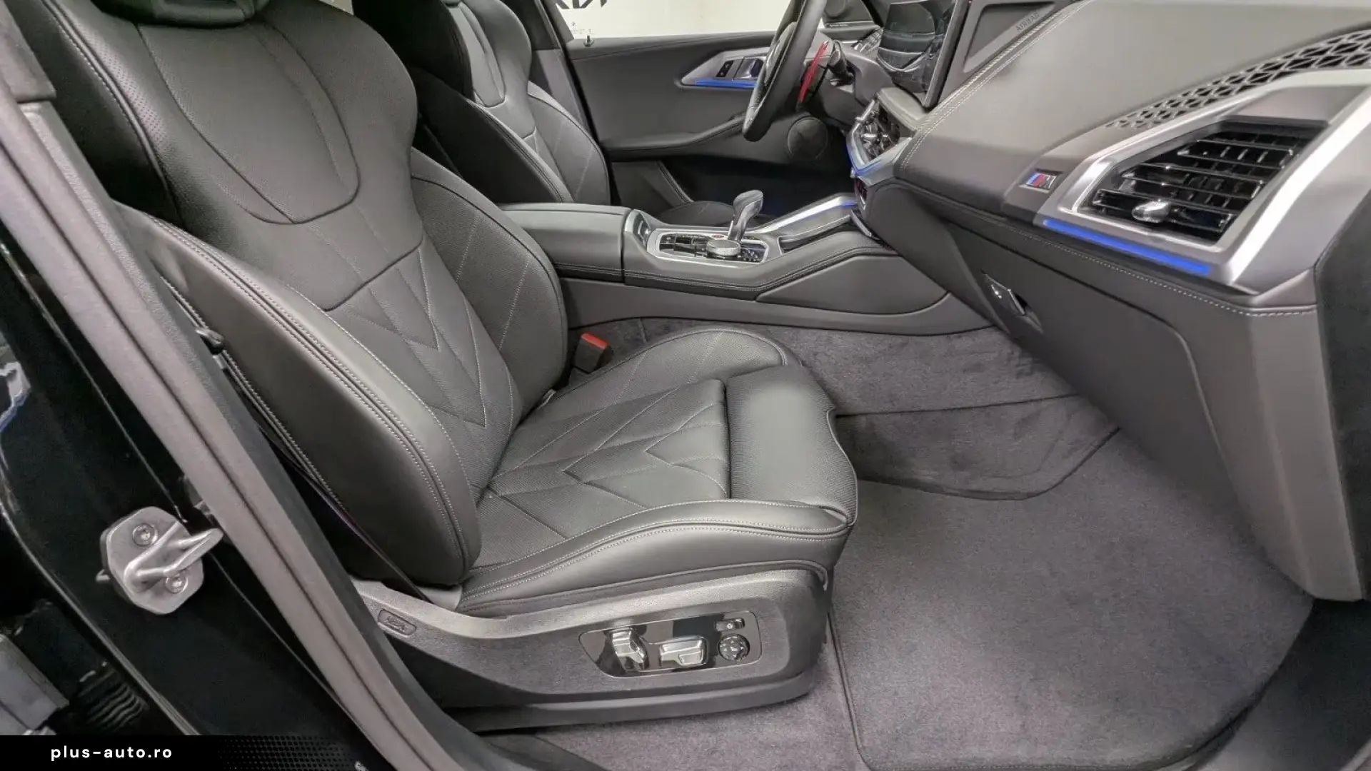 BMW XM 50e XM 50e AHK Driv Prof. HK Sound Massage