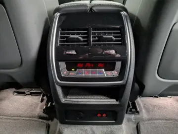 BMW XM 50e XM 50e AHK Driv Prof. HK Sound Massage