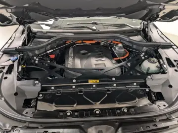 BMW XM 50e XM 50e AHK Driv Prof. HK Sound Massage
