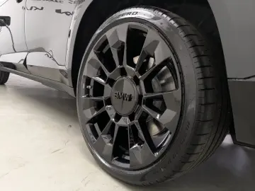 BMW XM 50e XM 50e AHK Driv Prof. HK Sound Massage