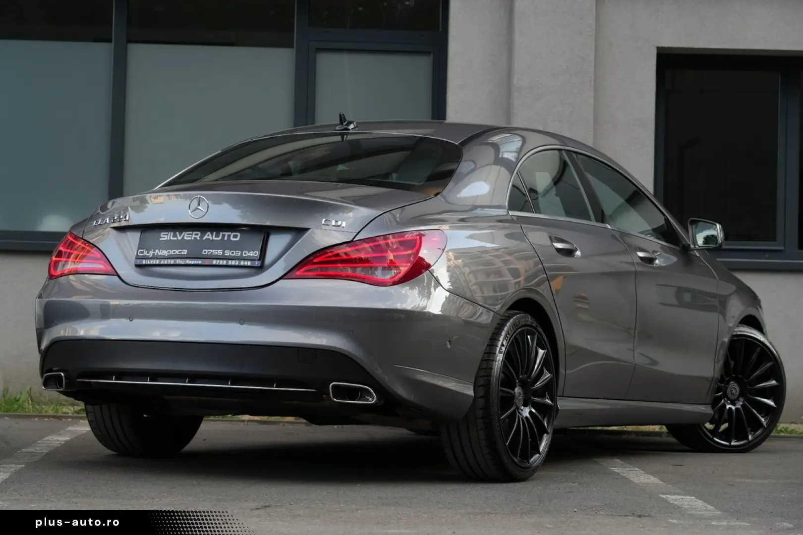 Mercedes-Benz Cla-220