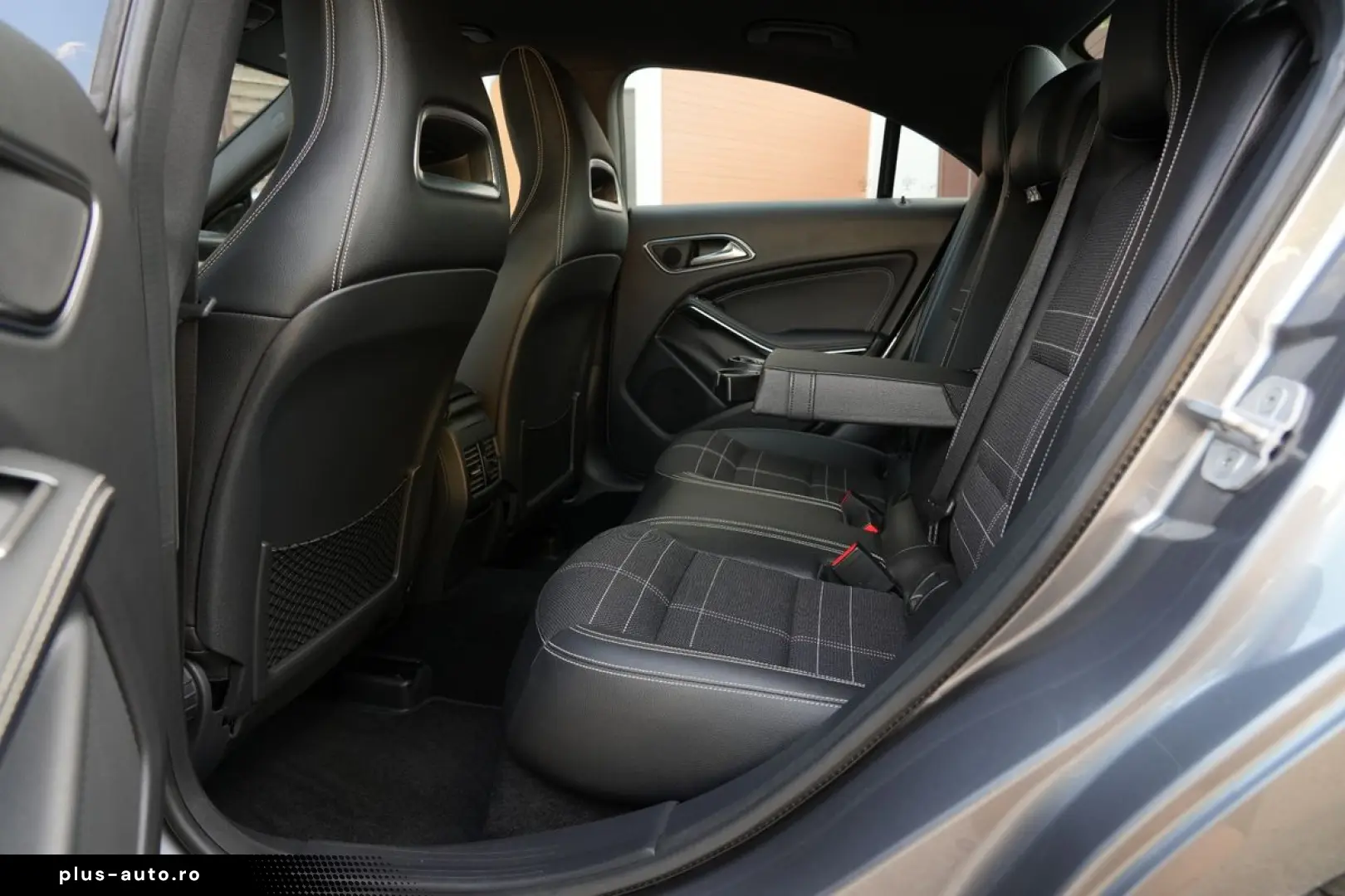 Mercedes-Benz Cla-220