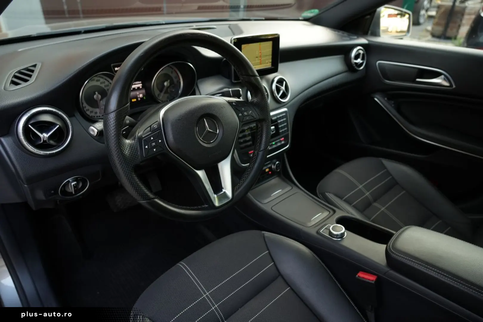 Mercedes-Benz Cla-220