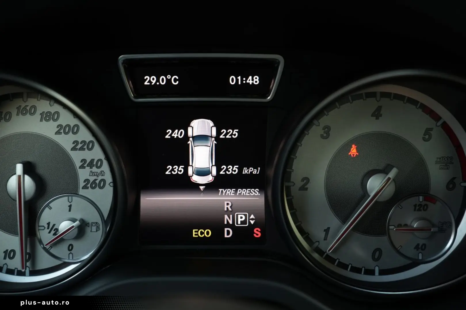 Mercedes-Benz Cla-220