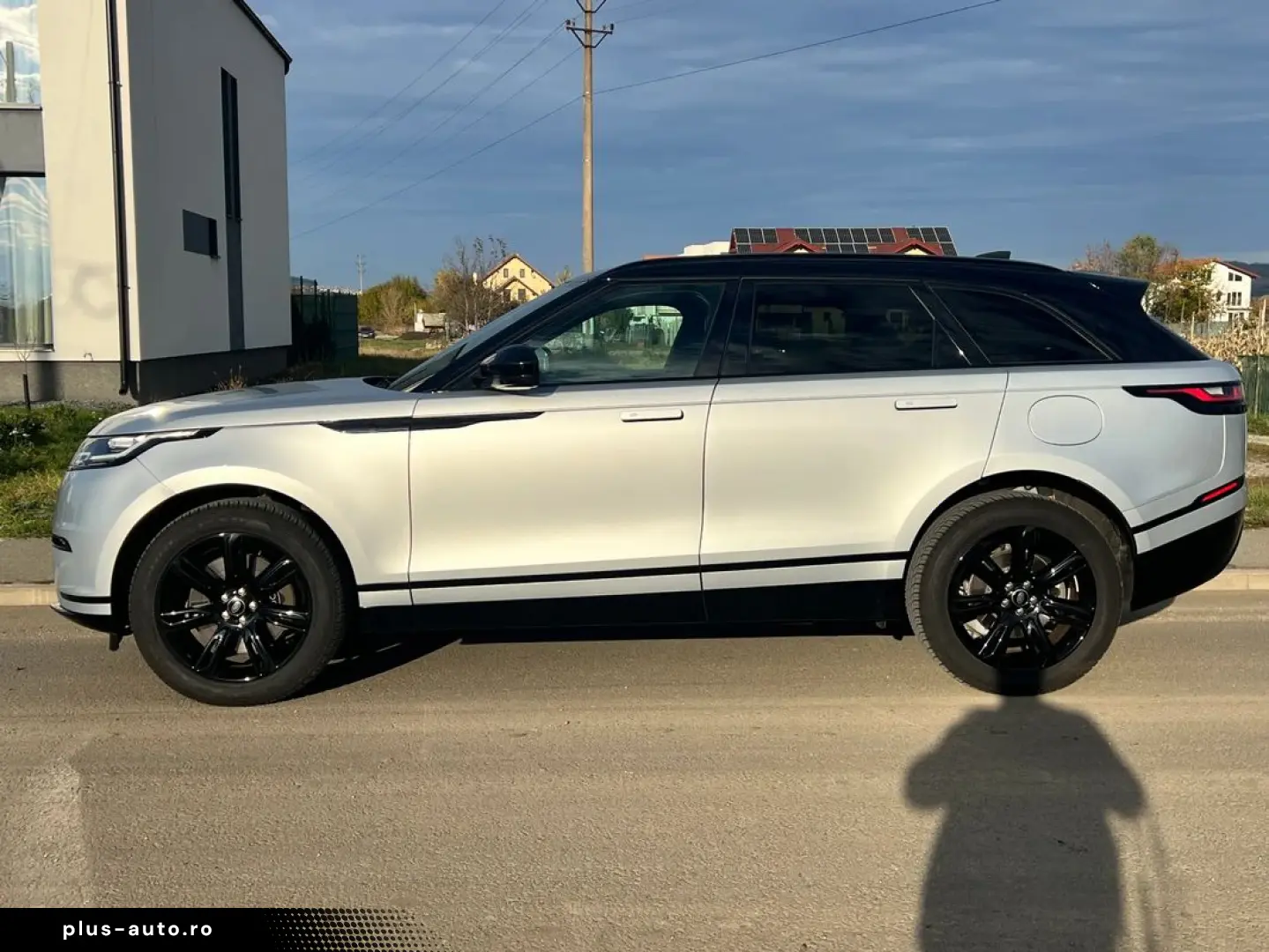 Land-Rover Range-Rover-Velar