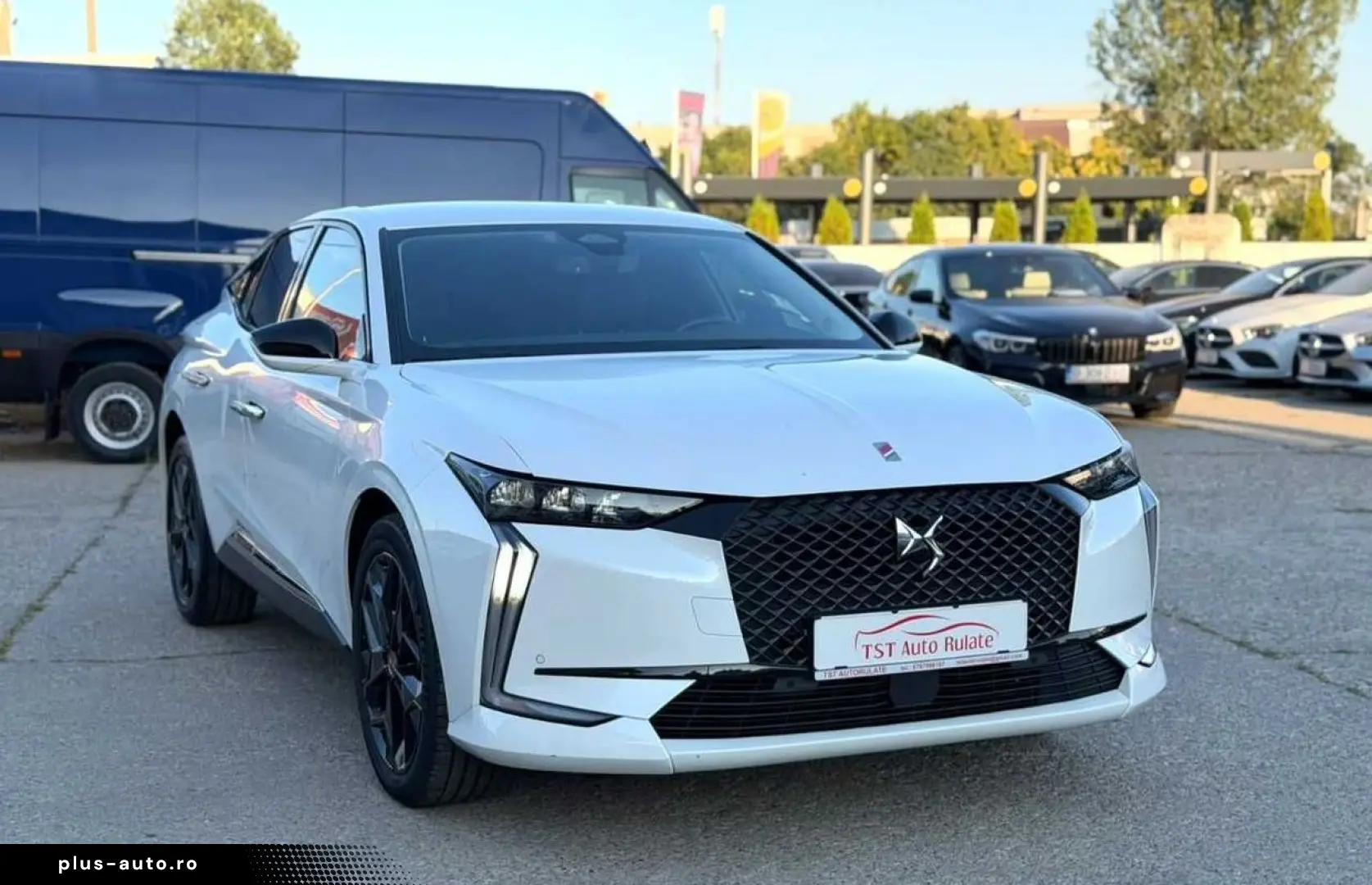 Ds-Automobiles Dsa-Ds4