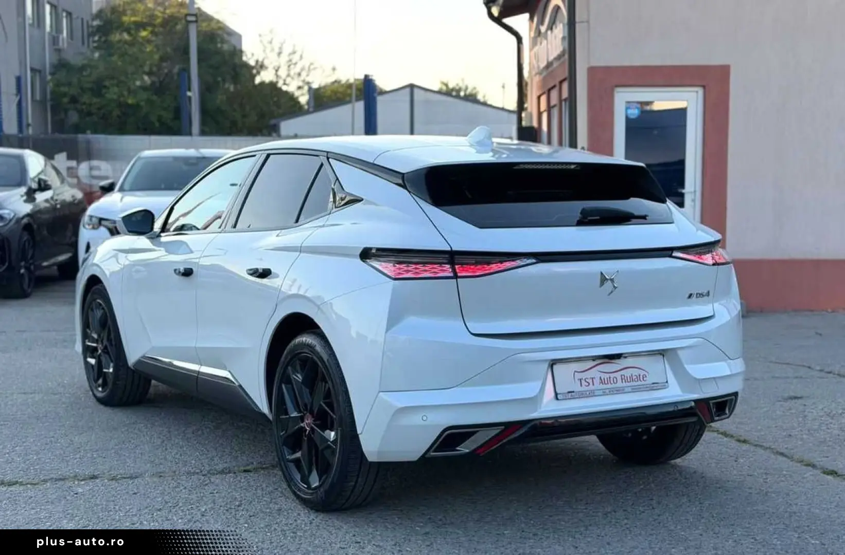 Ds-Automobiles Dsa-Ds4