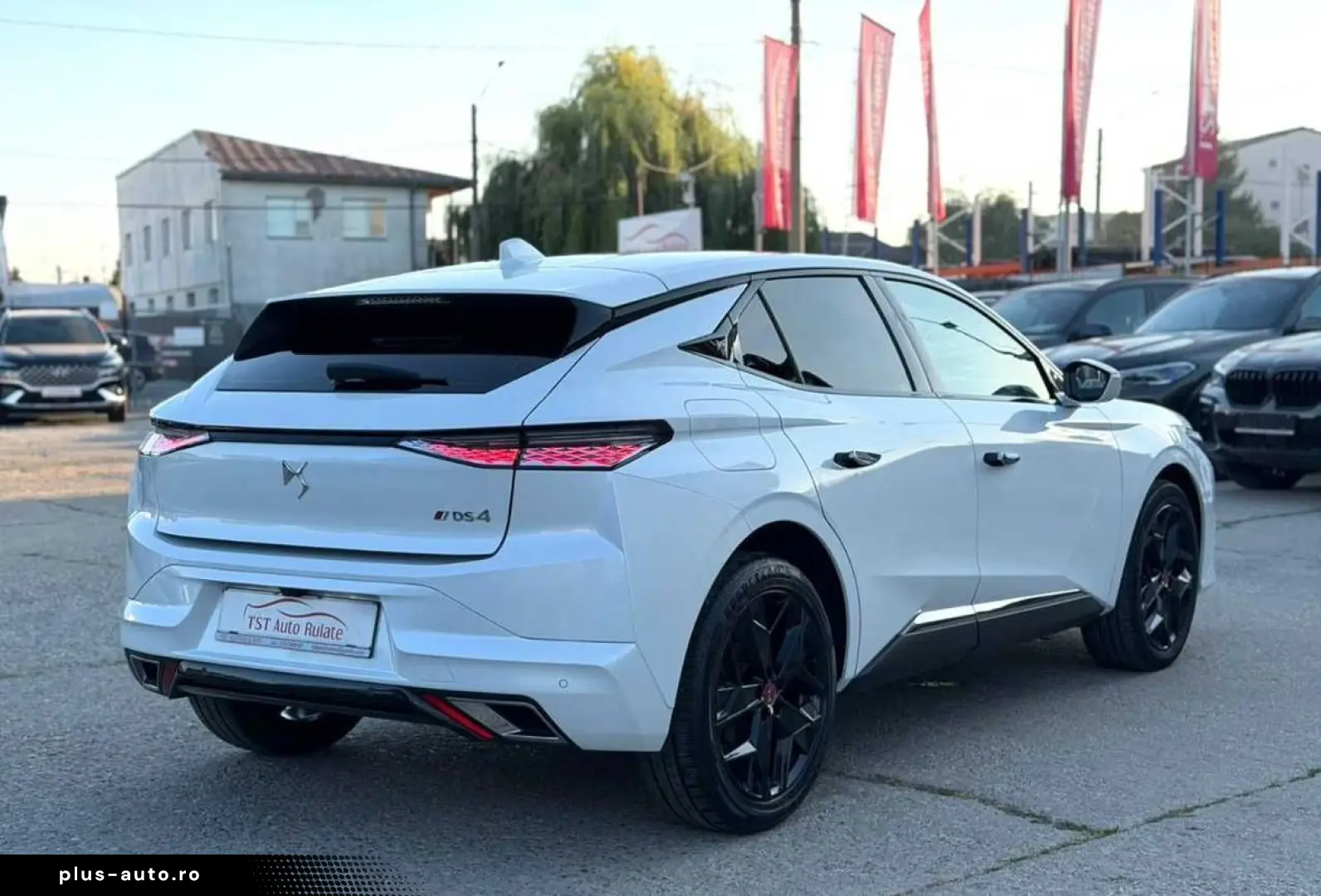 Ds-Automobiles Dsa-Ds4