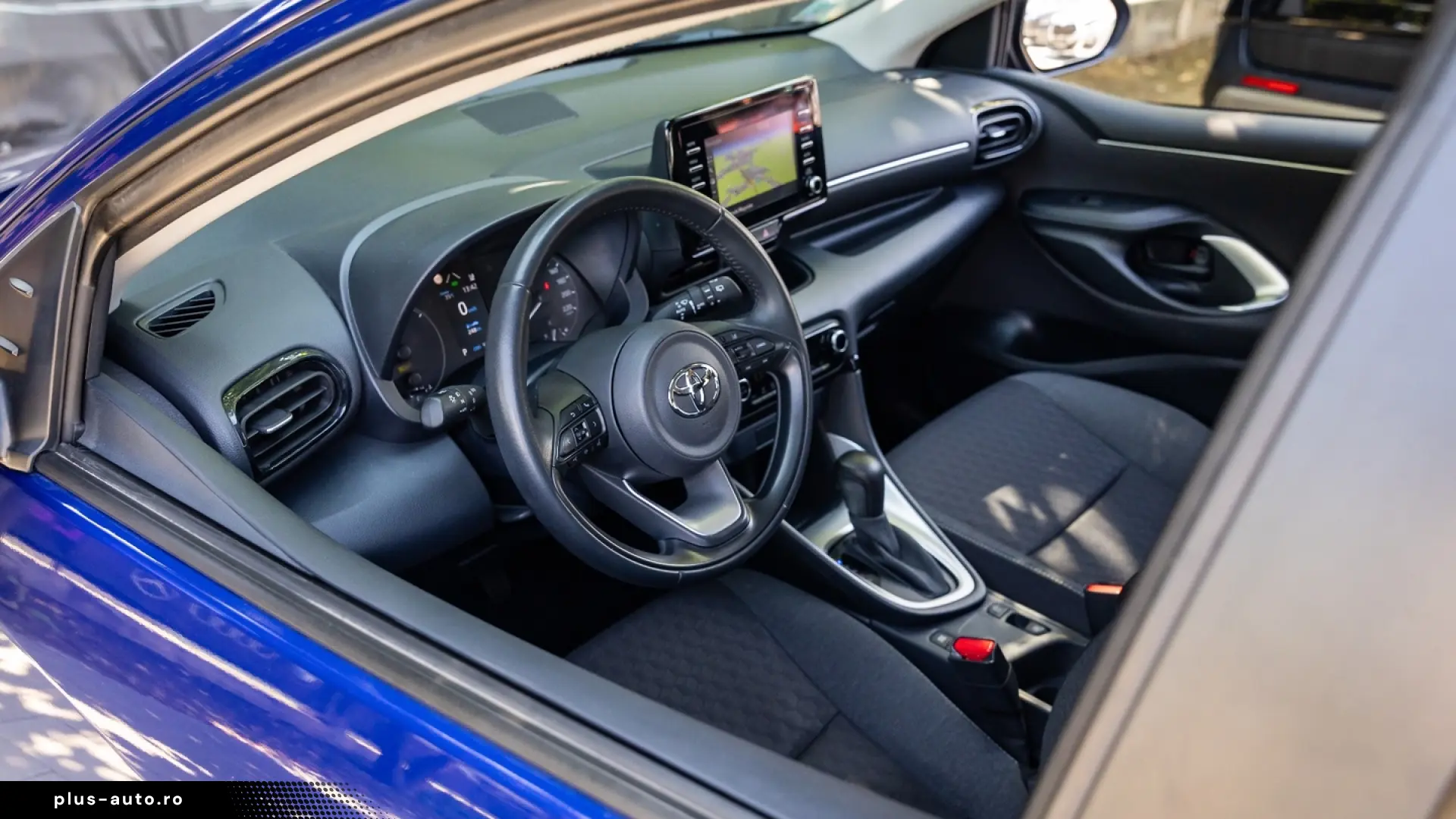 Toyota Yaris 1.5 VVT-i HSD Exclusive Style