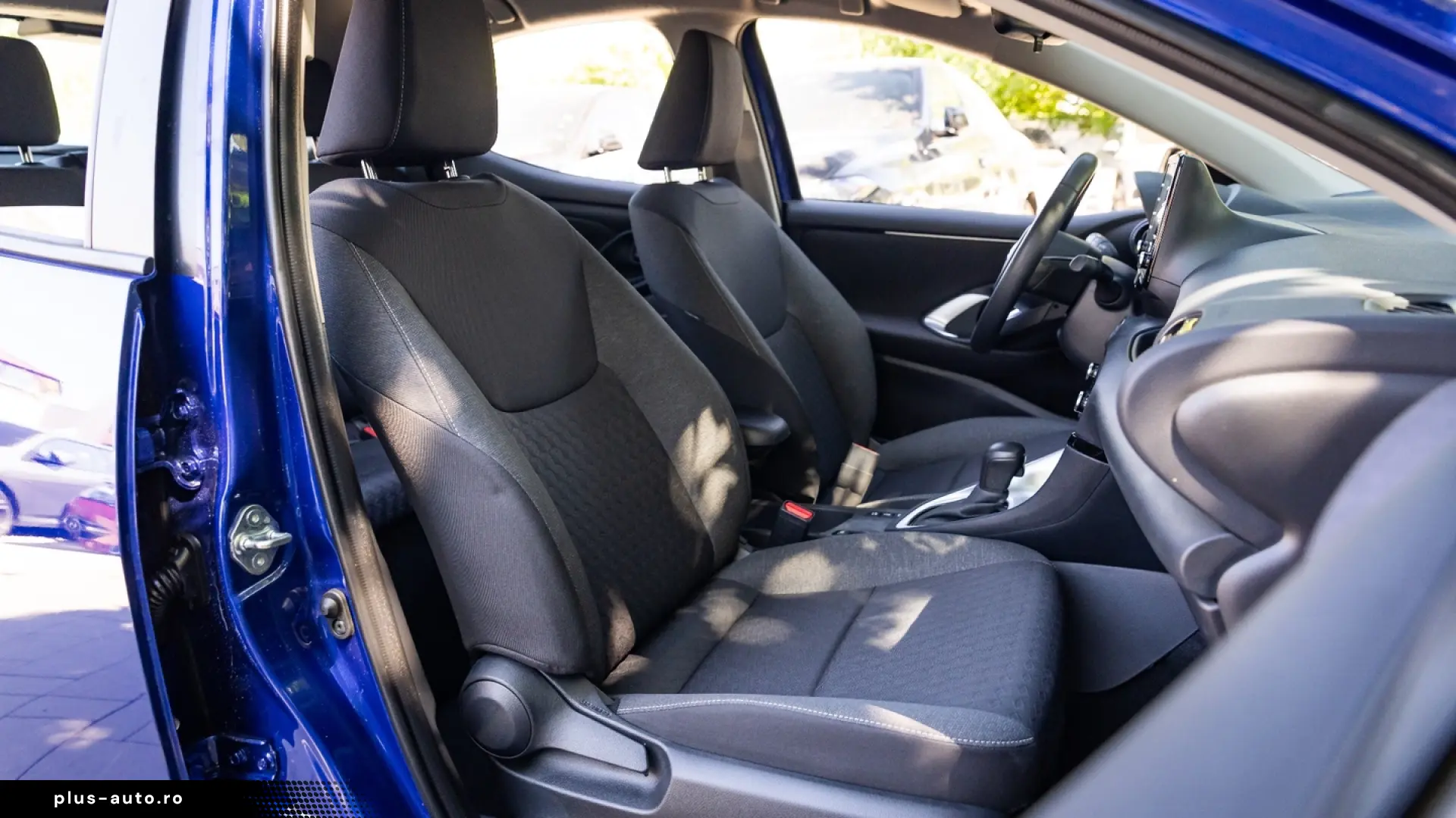 Toyota Yaris 1.5 VVT-i HSD Exclusive Style