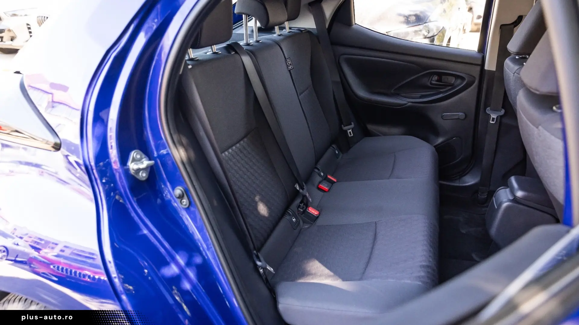 Toyota Yaris 1.5 VVT-i HSD Exclusive Style