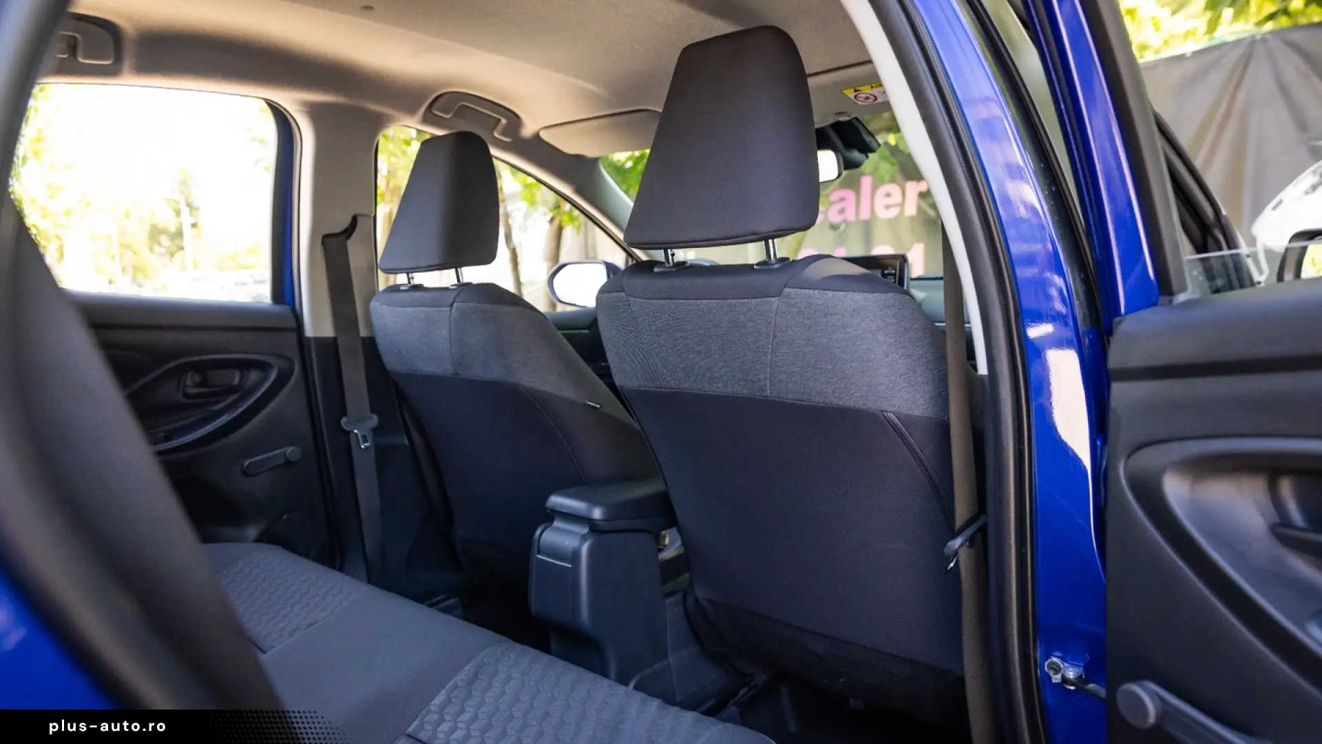 Toyota Yaris 1.5 VVT-i HSD Exclusive Style