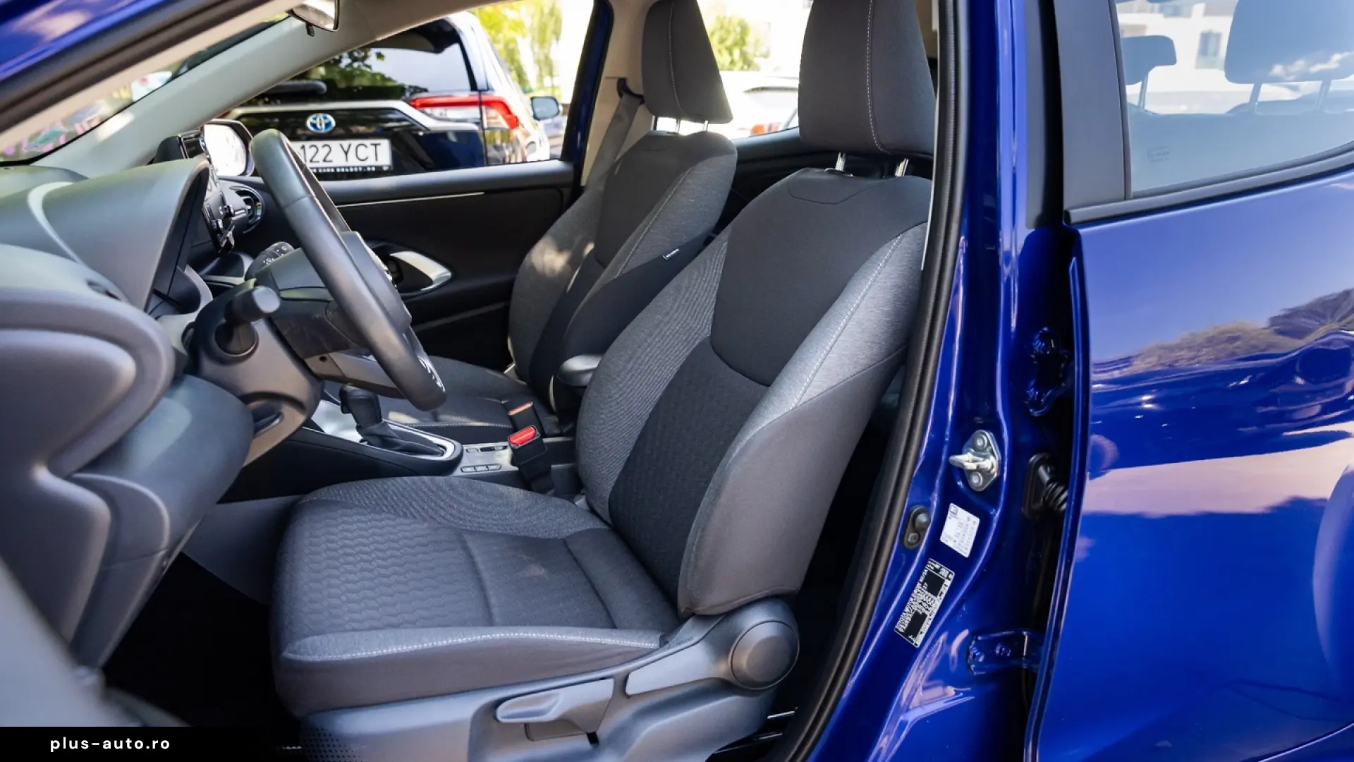 Toyota Yaris 1.5 VVT-i HSD Exclusive Style