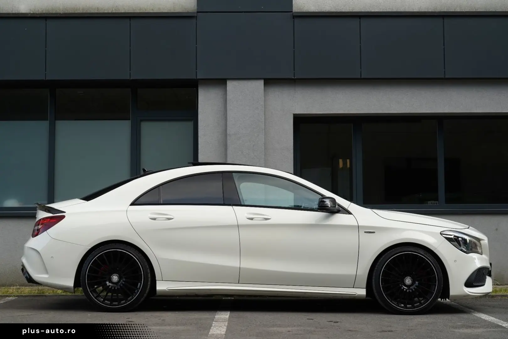 Mercedes-Benz Cla-250