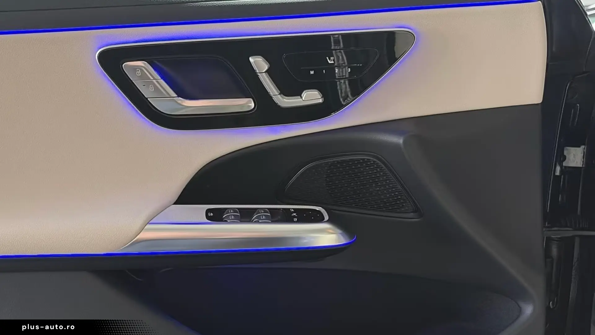 Mercedes-Benz E 200 T d Avantgarde Panorama Digital-Light