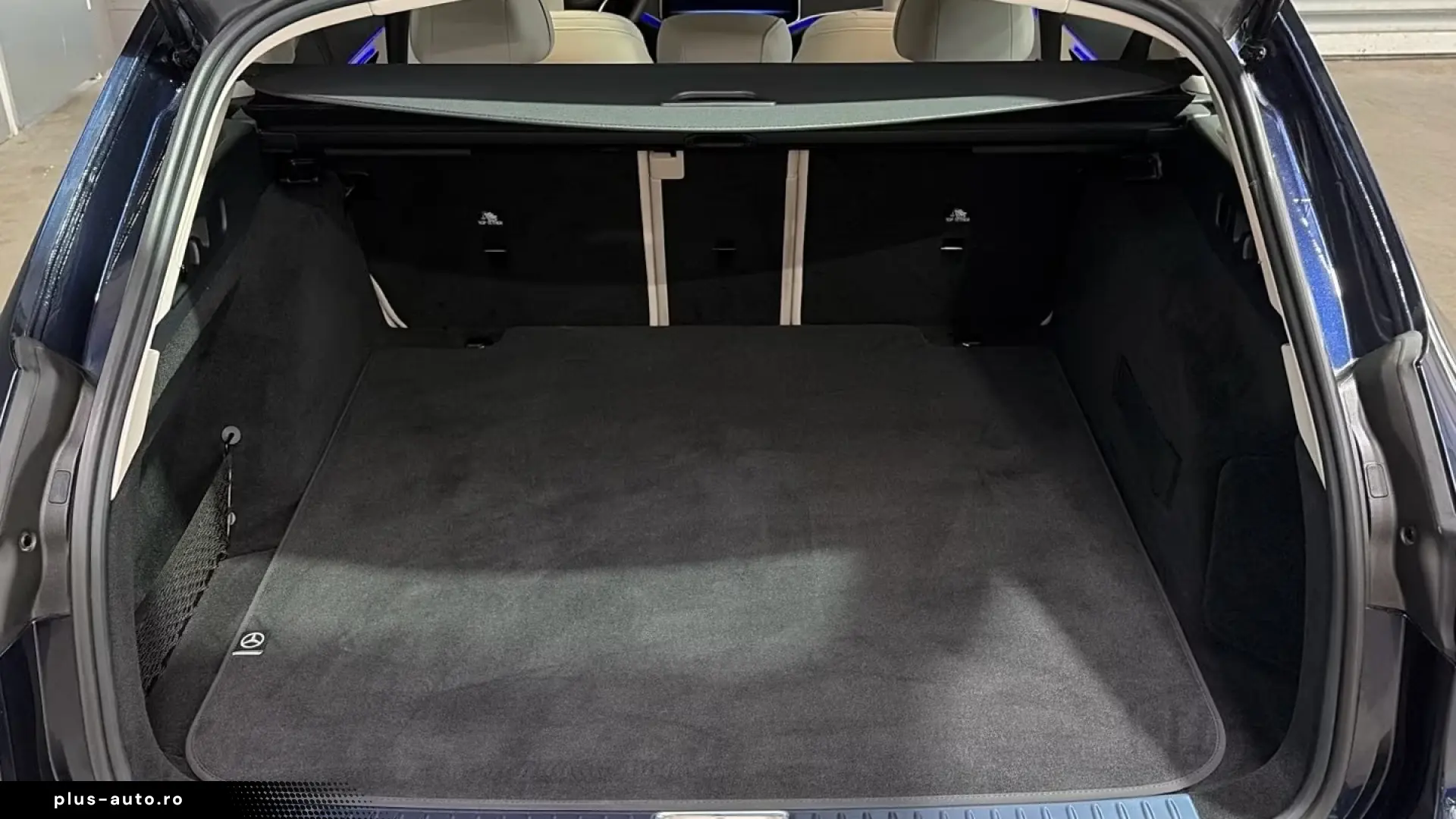 Mercedes-Benz E 200 T d Avantgarde Panorama Digital-Light