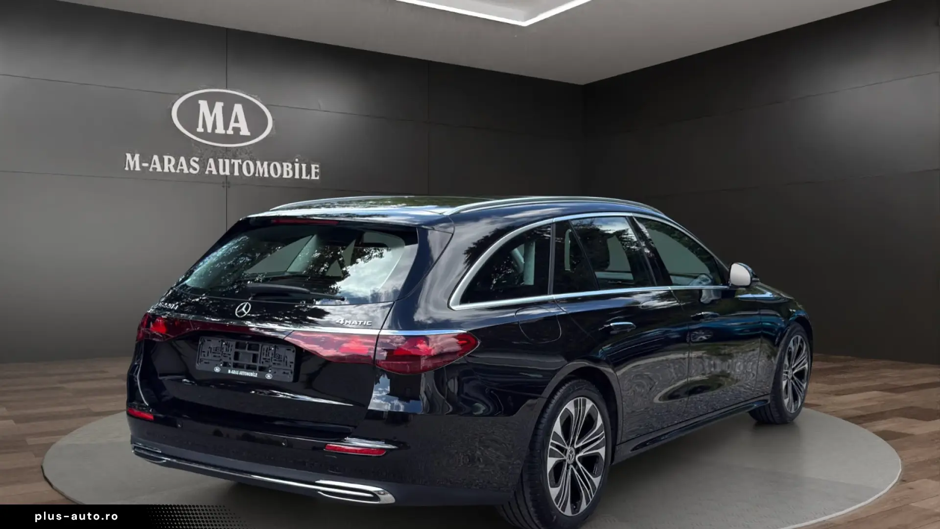 Mercedes-Benz E 220d T-4Matic Avantgarde