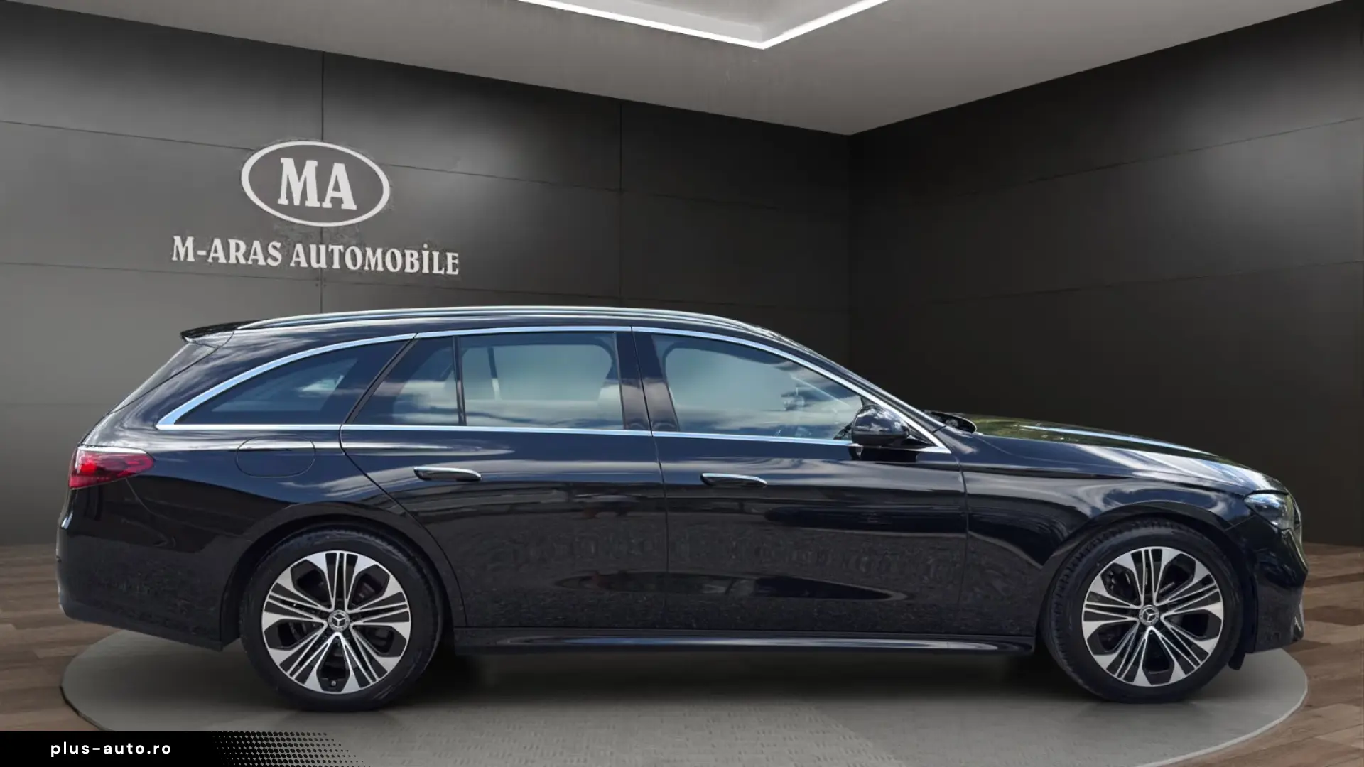 Mercedes-Benz E 220d T-4Matic Avantgarde