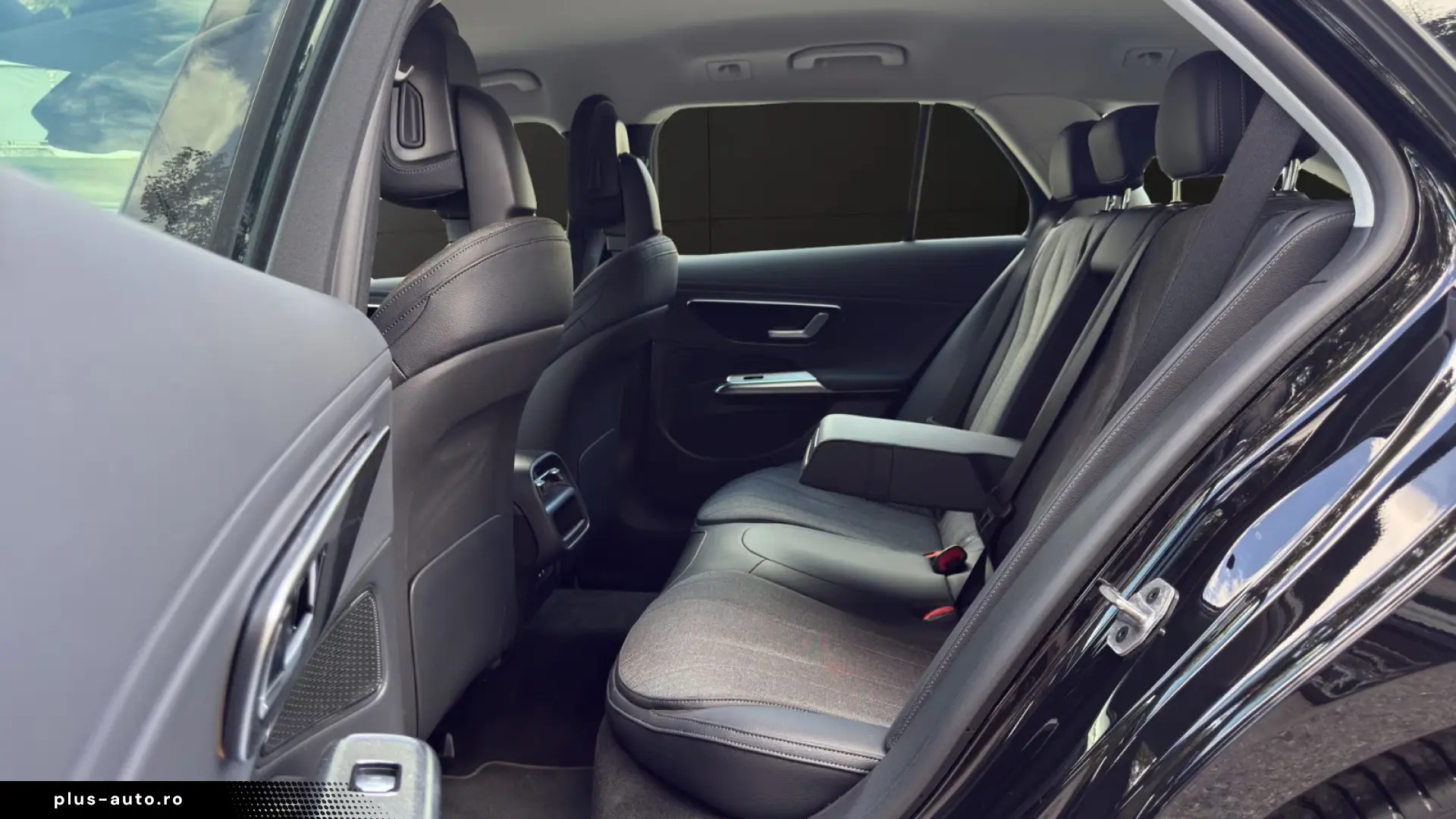 Mercedes-Benz E 220d T-4Matic Avantgarde