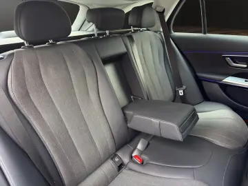 Mercedes-Benz E 220d T-4Matic Avantgarde