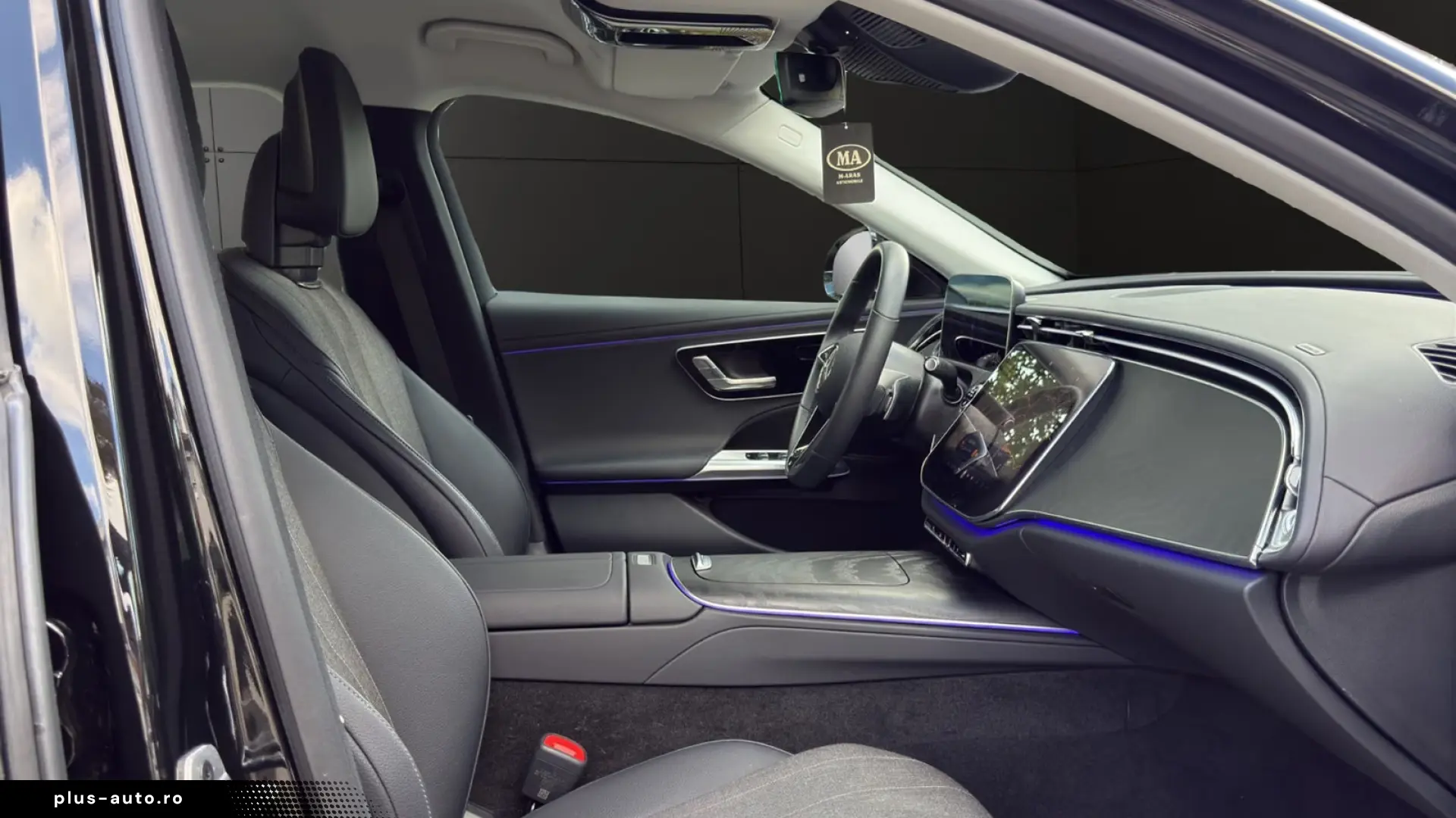 Mercedes-Benz E 220d T-4Matic Avantgarde