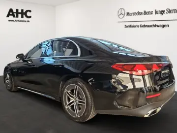 Mercedes-Benz E 220 d AMG Distronic  Pano LED 360  Memory