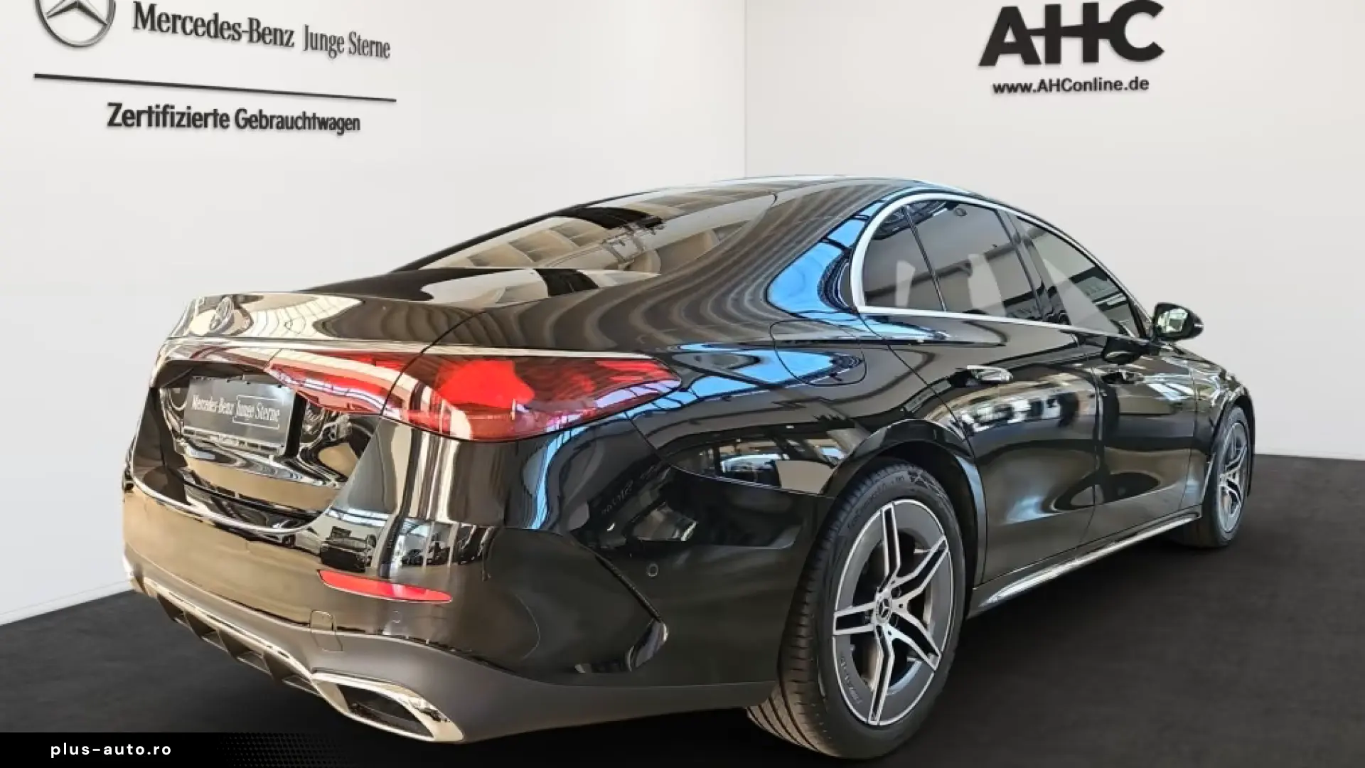 Mercedes-Benz E 220 d AMG Distronic  Pano LED 360  Memory