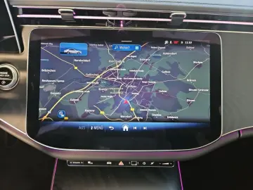 Mercedes-Benz E 220 d AMG Distronic  Pano LED 360  Memory