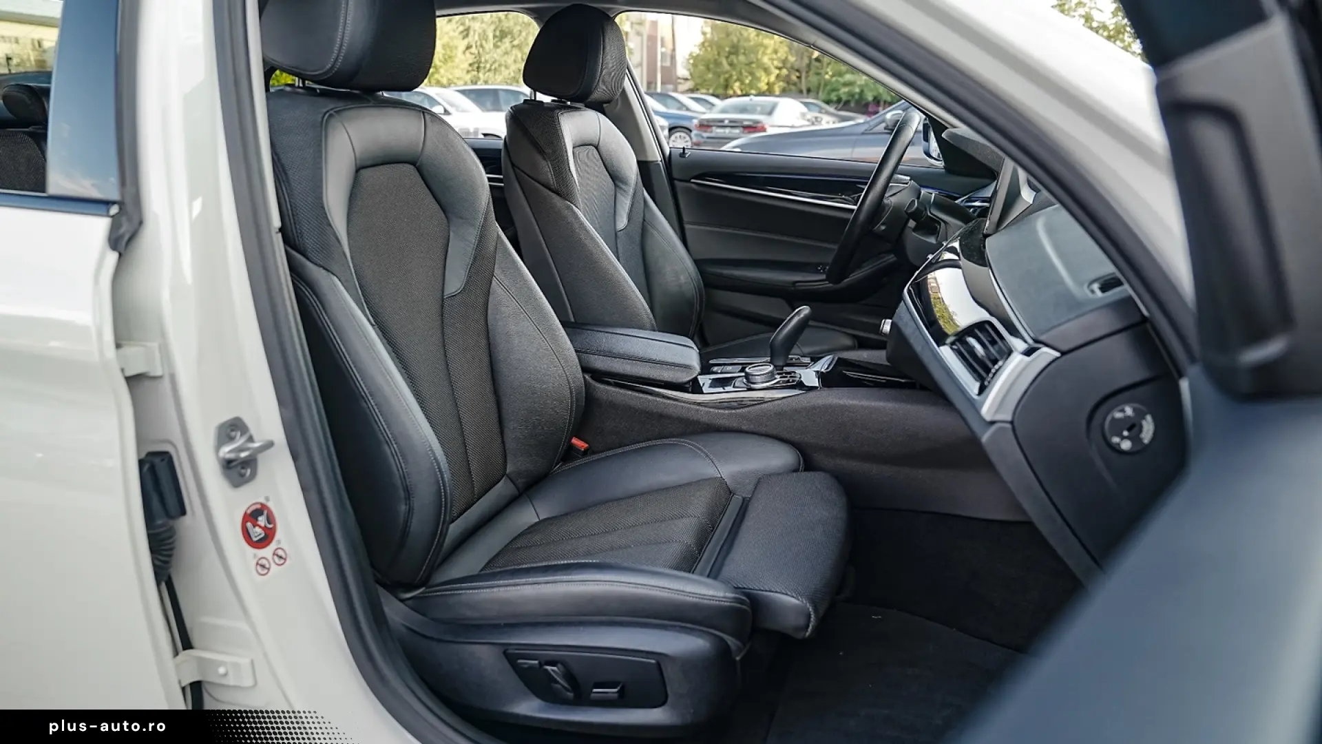 BMW Seria 5 520d Aut. Sport Line