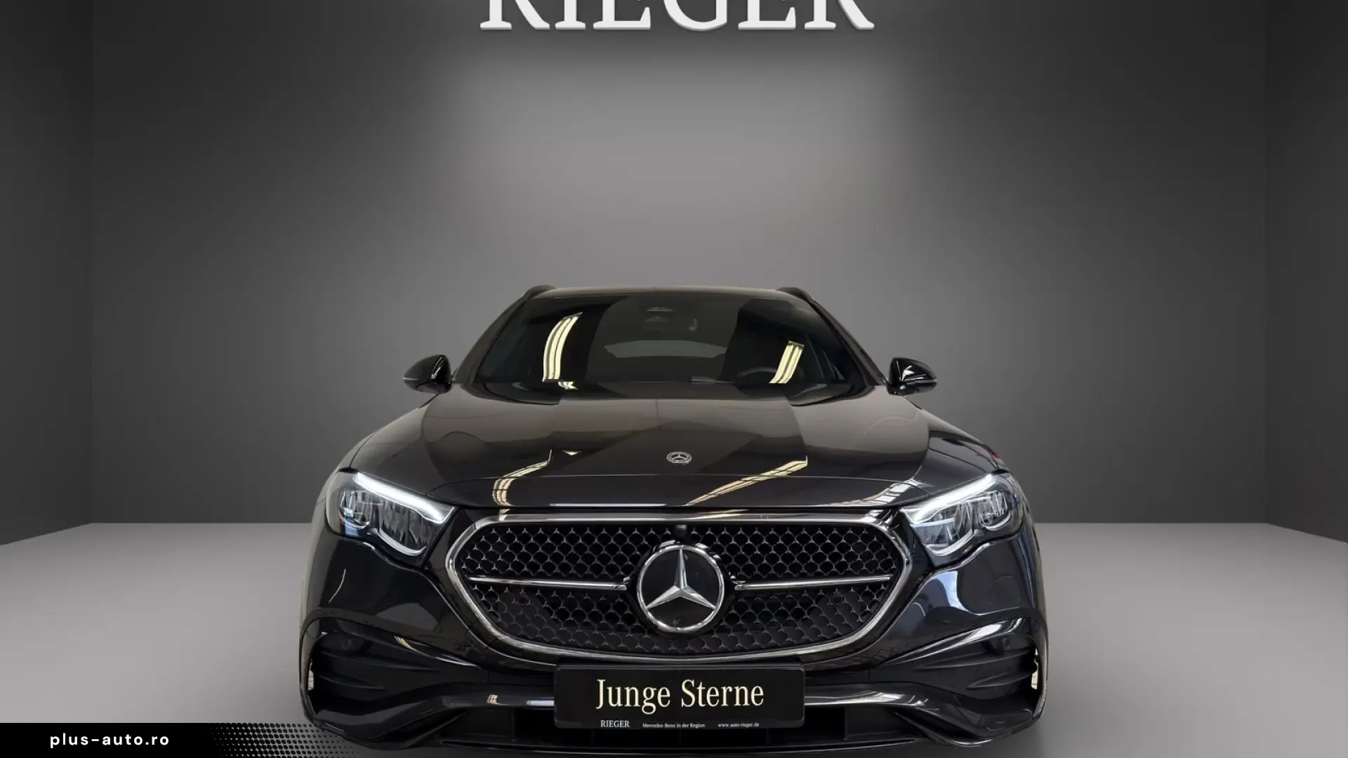 Mercedes-Benz E 200 T 4M AMG Advanced NIGHT Totwinkel 19