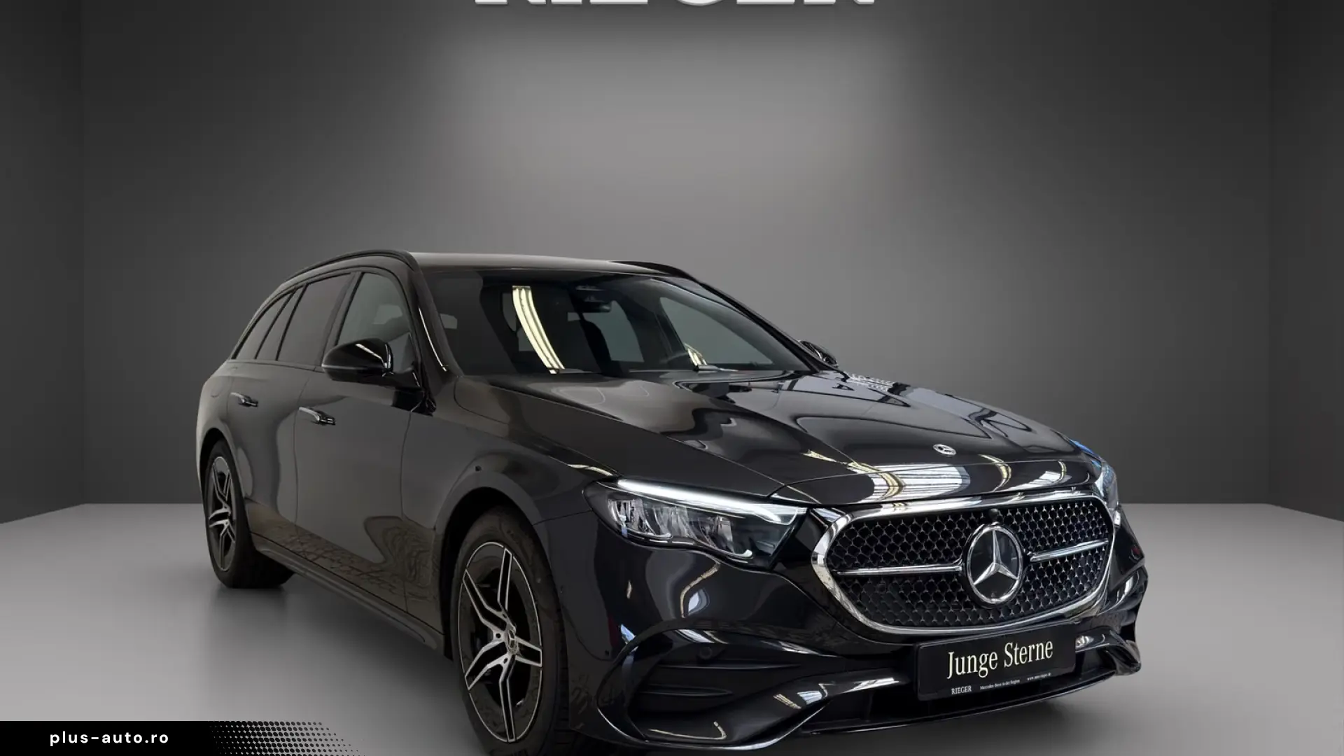 Mercedes-Benz E 200 T 4M AMG Advanced NIGHT Totwinkel 19