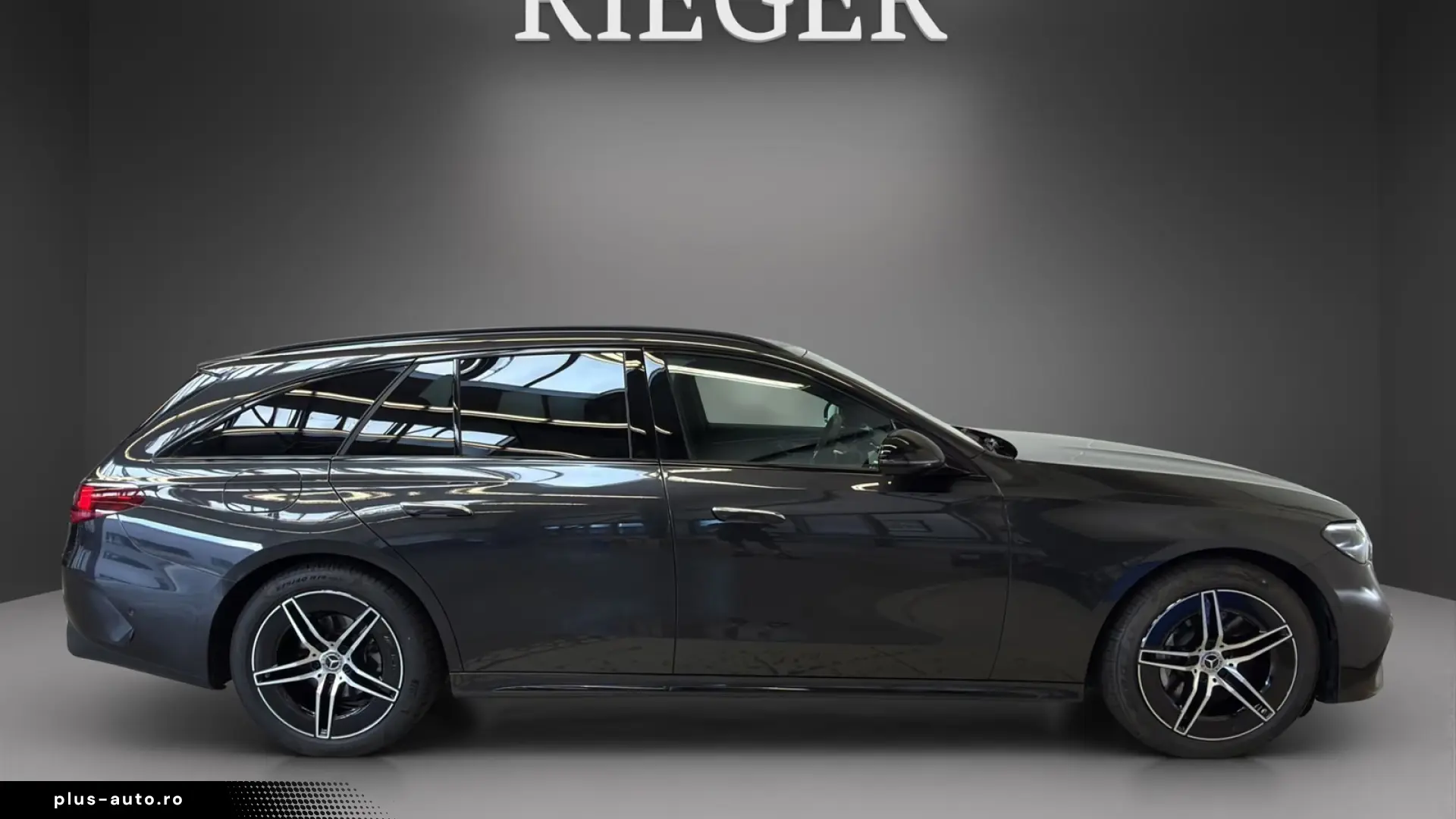 Mercedes-Benz E 200 T 4M AMG Advanced NIGHT Totwinkel 19